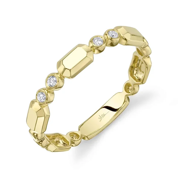 0.06CT DIAMOND BEZEL GEO CUT BAND