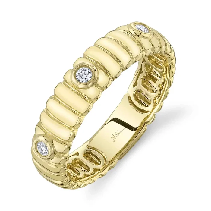 0.08CT DIAMOND BEZEL RIBBED BAND