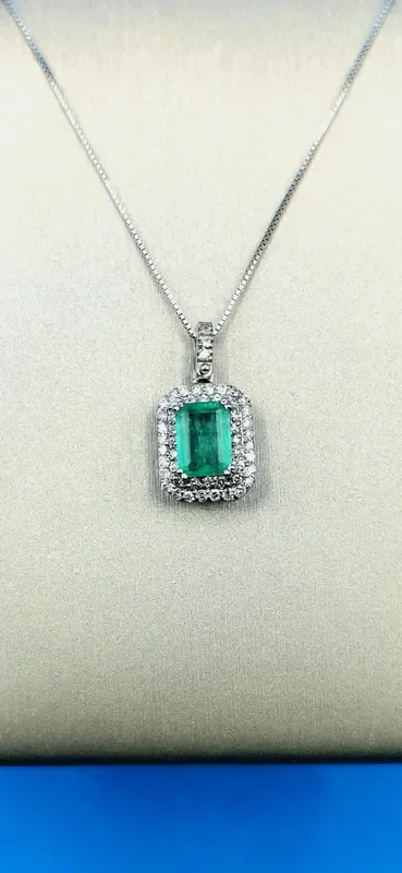 0,83/76 Colombian Emerald 18k Solid Gold Necklace & Diamonds Colombian