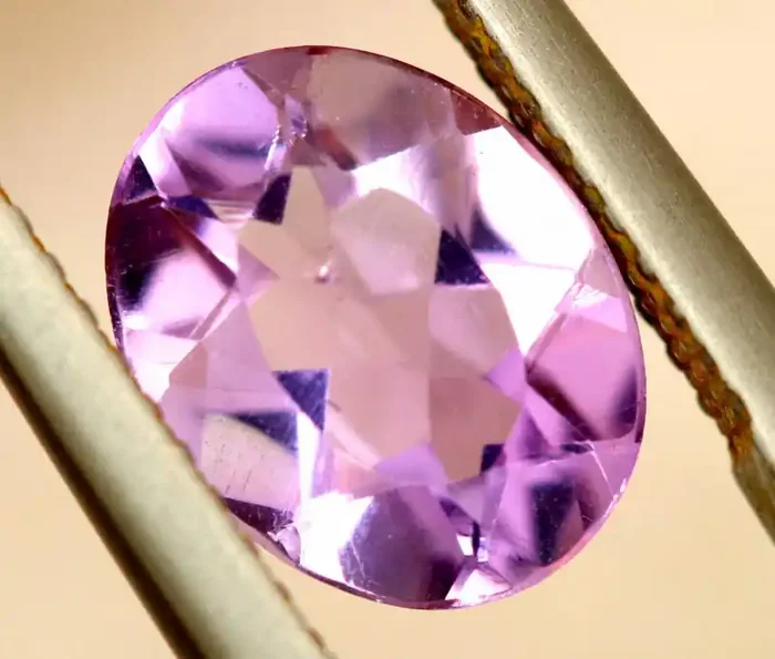 1.55 CTS AMETHYST FACETED STONE CG-3198