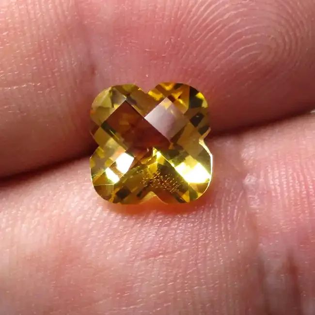 2.83cts Golden Yellow Citrine Flower Checker Board Shape