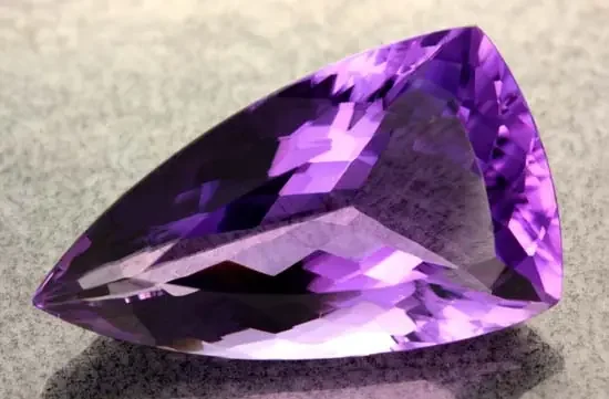 33.50 CTS VS RICH DARK AMETHYST STONE WELL CUT [S6447]