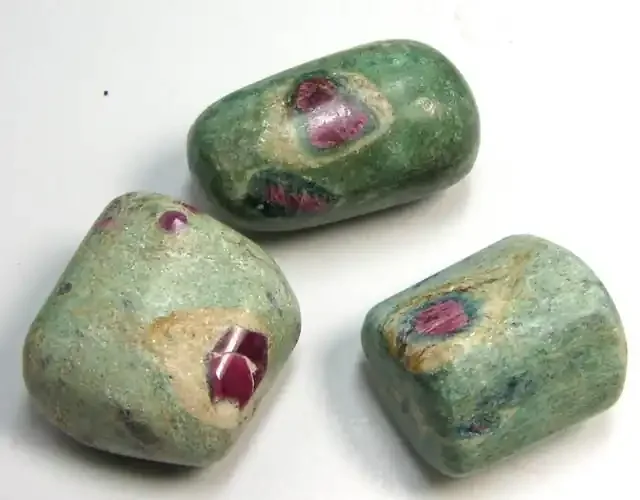 336 CTS THREE POLISHED CHUNKS GG 332