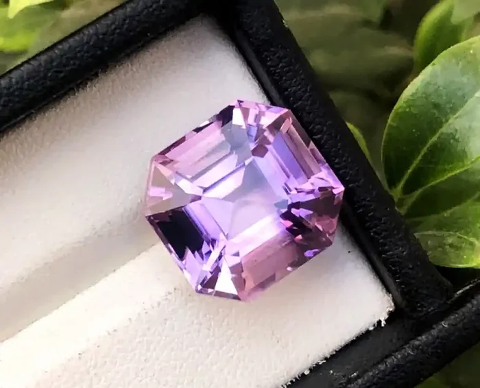 Amethyst, 15.40 Cts Natural Top Color & Cut Amethyst Gemstones