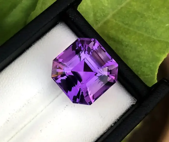 Amethyst, 21.75 Cts Natural Top Color & Cut Amethyst Gemstones