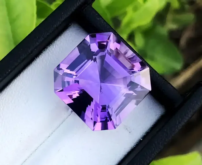 Amethyst, 30.20 Cts Natural Top Color & Cut Amethyst Gemstones