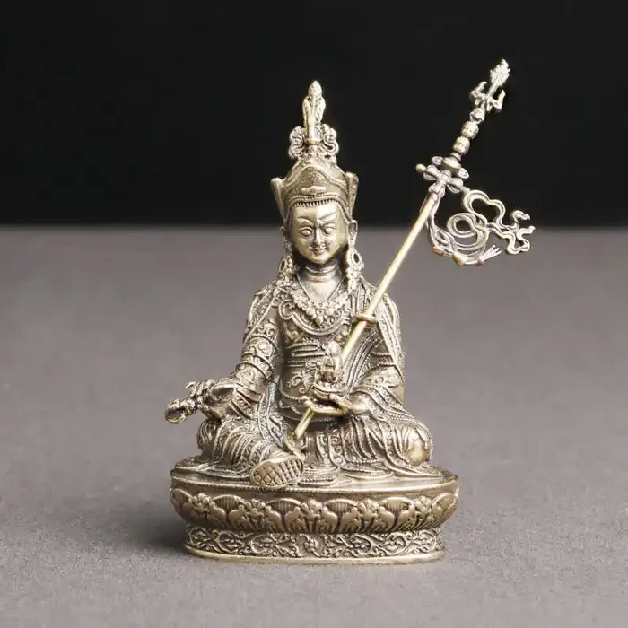 Buddha Stones Padmasambhava Buddha Figure Serenity Copper Statue Decoration Temple Ornament