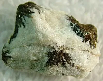 (MGW) ASTROPHYLLITE SPECIMEN IN MATRIX 10 CTS FP 448