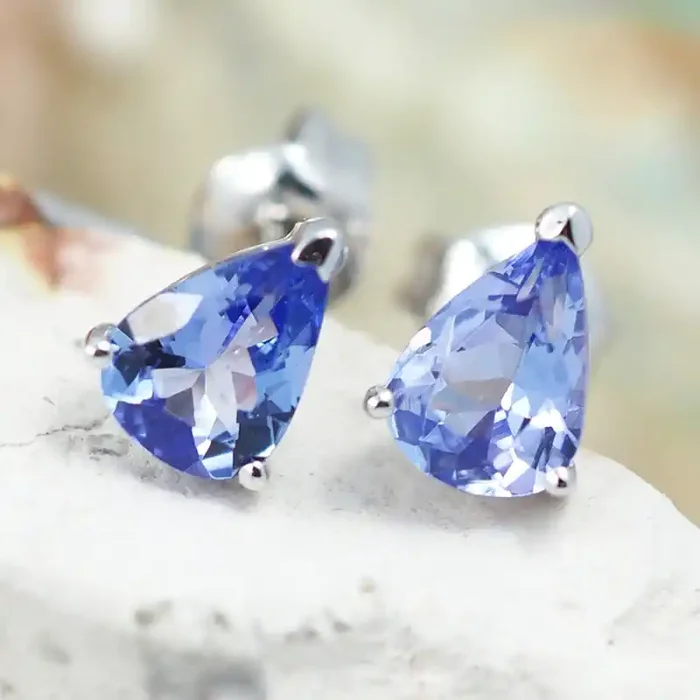 Natural Gem Tanzanite in Silver Earings F23B