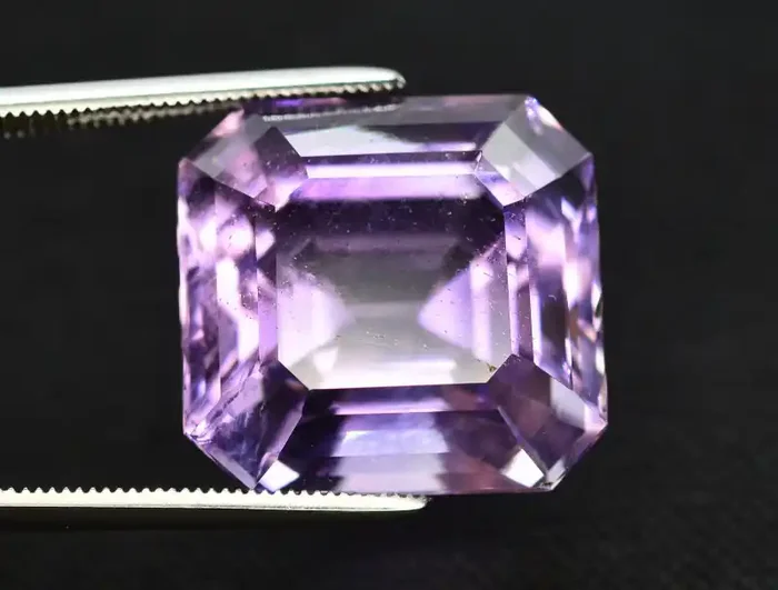 Quality Cutting 24.40 Ct Sparkling Color Natural Amethyst SKU-30