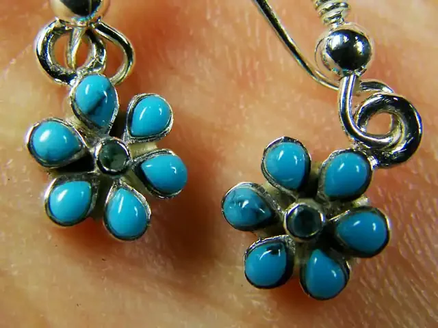 TURQUOISE CLUSTER STERLING SILVER EARRINGS MYT674